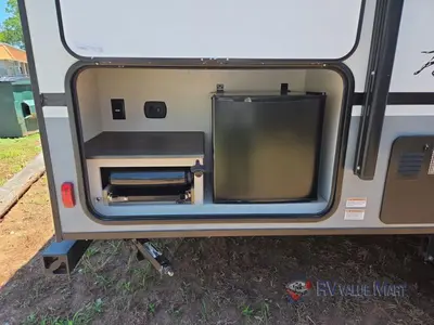 2022 Coachmen RV Apex photo 11