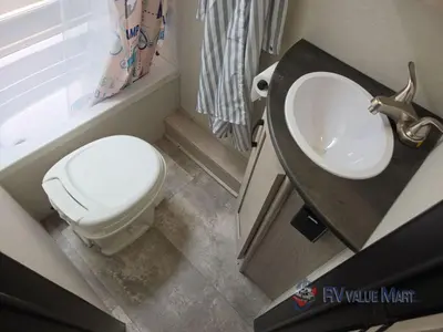 2022 Coachmen RV Apex photo 23