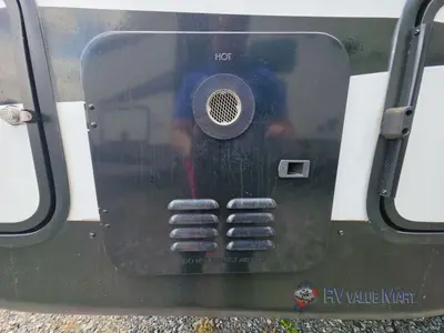 2023 Keystone RV Outback Ultra Lite photo 9