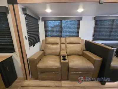 2023 Keystone RV Outback Ultra Lite photo 13