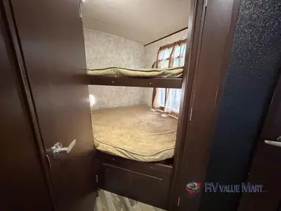 2016 Winnebago Industries Towables Ultralite photo 14