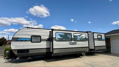 Used 2021 Forest River Salem 31QBTS