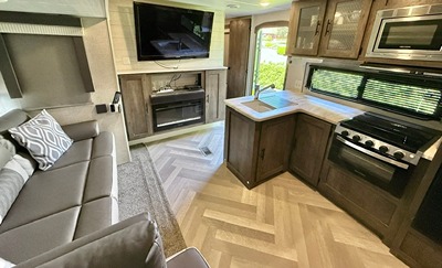 2021 FOREST RIVER SALEM photo 6