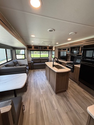 Used 2024 Alliance Rv Delta 292RL