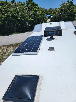 2020 TIFFIN MOTORHOMES WAYFARER photo 3