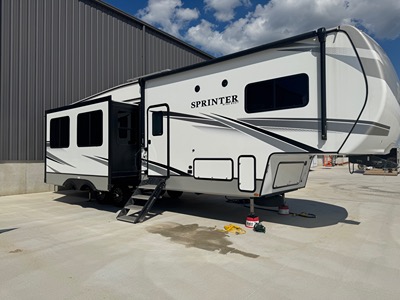 Used 2024 Keystone Sprinter 32BH