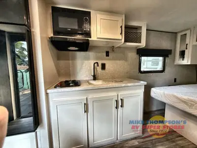2024 Jayco Jay Flight SLX photo 18