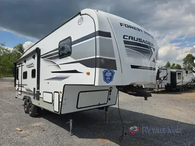 Used 2025 Prime Time RV Crusader 250RLX