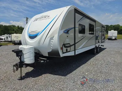 2024 Coachmen RV Freedom Express Liberty Edition photo 4
