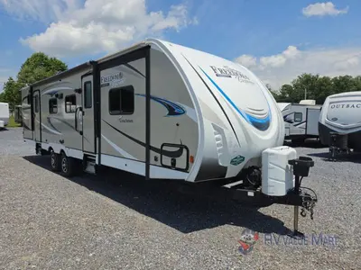 Used 2024 Coachmen RV Freedom Express Liberty Edition 321FEDS