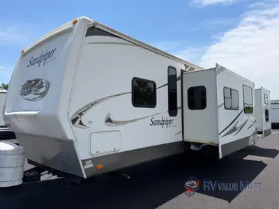 2009 Forest River RV Sandpiper photo 3