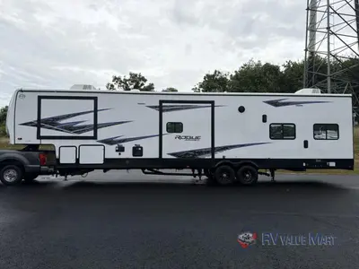2027 Forest River RV Vengeance Rogue Armored photo 5