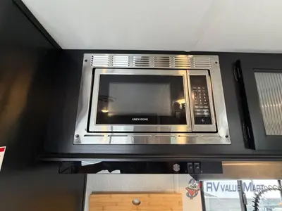2021 Forest River RV Cherokee Grey Wolf photo 12