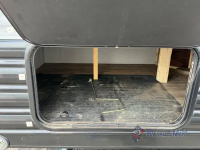 2021 Forest River RV Cherokee Grey Wolf photo 7