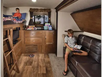 2018 Forest River RV Wildwood Heritage Glen photo 3