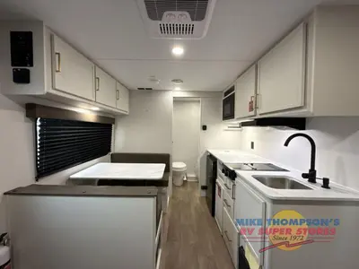 2027 Grand Design Transcend One photo 10