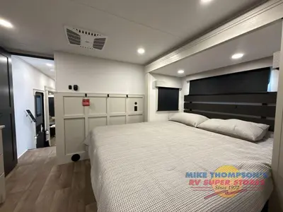 2027 Grand Design Solitude photo 31
