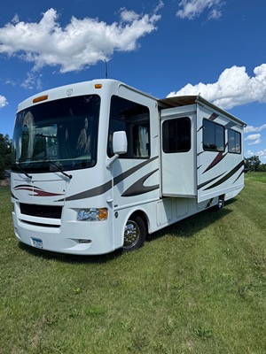Used 2012 Thor Motor Coach Hurricane 32A