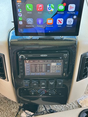 2012 THOR MOTOR COACH HURRICANE photo 7