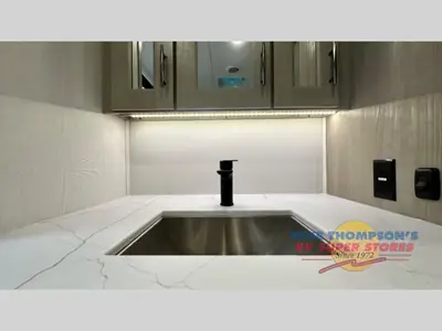 2025 Grand Design Influence photo 21