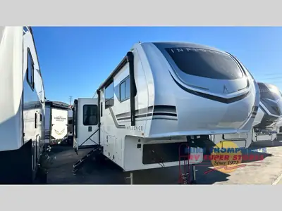 New 2025 Grand Design Influence 2903RL
