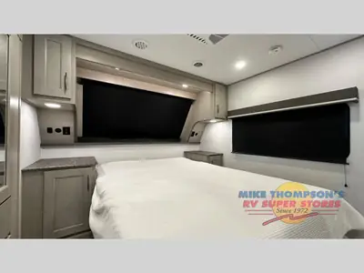 2025 Grand Design Influence photo 20