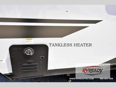 2027 Forest River RV Cherokee Grey Wolf Black Label photo 38