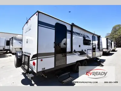 2027 Forest River RV Cherokee Grey Wolf Black Label photo 5