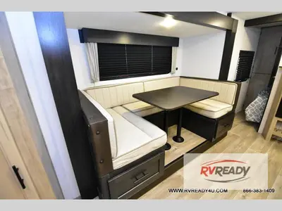 2027 Forest River RV Cherokee Grey Wolf Black Label photo 9