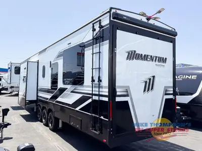 2025 Grand Design Momentum M-Class photo 3