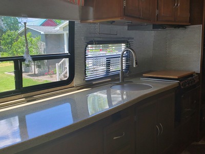 2015 COACHMEN CONCORD photo 8