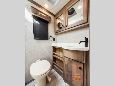 2025 Tiffin Motorhomes Allegro Breeze photo 28