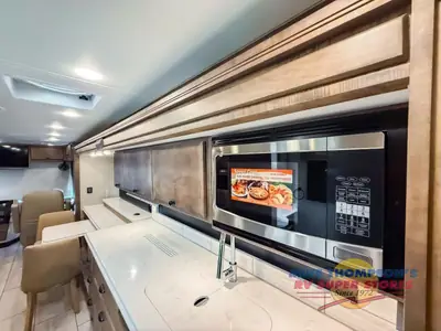 2025 Tiffin Motorhomes Allegro Breeze photo 23