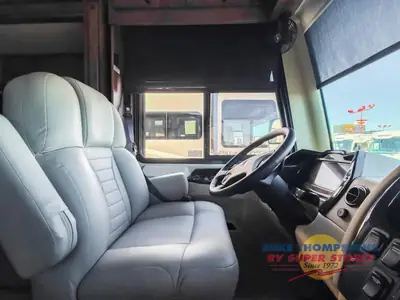 2025 Tiffin Motorhomes Allegro Breeze photo 8