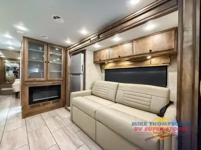 2025 Tiffin Motorhomes Allegro Breeze photo 16