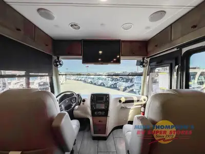 2025 Tiffin Motorhomes Allegro Breeze photo 11