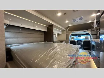 2025 Winnebago Navion photo 11