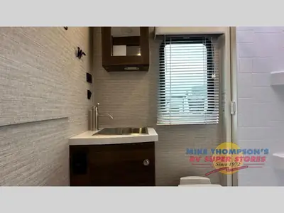 2025 Winnebago Navion photo 14