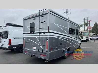 2025 Winnebago Navion photo 4