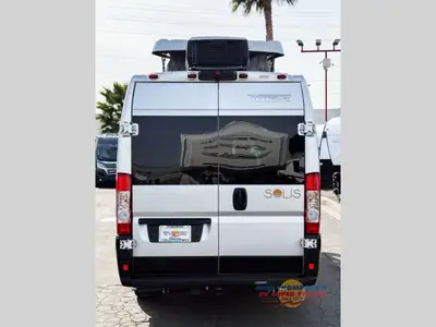 2025 Winnebago Solis photo 6