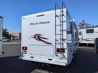2024 Thor Motor Coach Four Winds 28Z photo 6