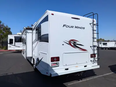 2024 Thor Motor Coach Four Winds 28Z photo 5