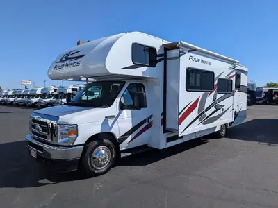 2024 Thor Motor Coach Four Winds 28Z photo 4