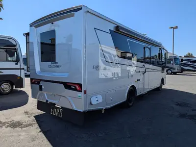 2025 Coachmen Euro 25EU photo 7