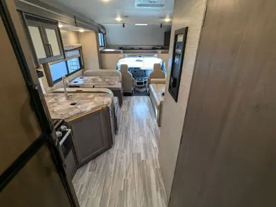 2024 Thor Motor Coach Four Winds 28Z photo 20