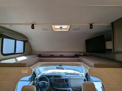 2024 Thor Motor Coach Four Winds 28Z photo 7