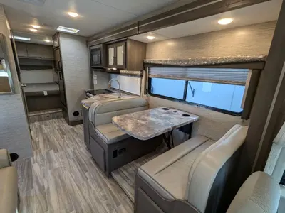 2024 Thor Motor Coach Four Winds 28Z photo 8