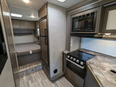 2024 Thor Motor Coach Four Winds 28Z photo 14