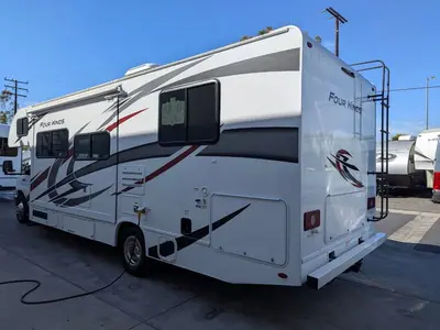 2024 Thor Motor Coach Four Winds 28Z photo 4