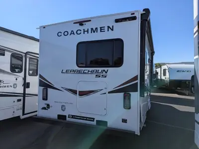 2025 Coachmen Leprechaun 210QSS Ford photo 5
